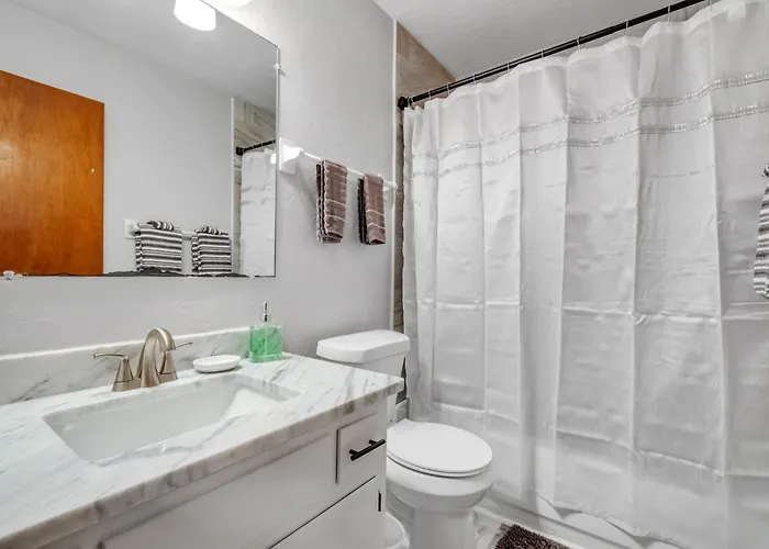 A Touch Of Serenity Apartment